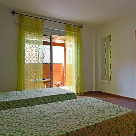 Nyaraló Kalmahouse *